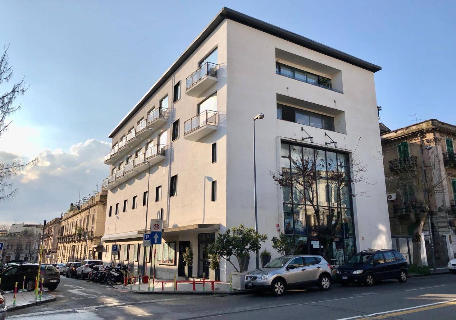 Hotel Cineapollo - Ogni Camera Un Film! 墨西拿 外观 照片